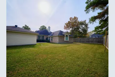 7626 Painton Lane, Spring, TX 77389 - Photo 19