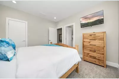 5935 Beall Street #A, Houston, TX 77091 - Photo 21
