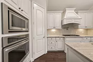 25303 Angelwood Springs Ln, Tomball, TX 77375 - Photo 19