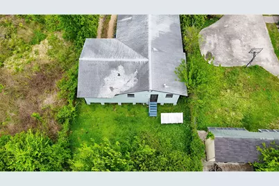 4909 Falls Street, Houston, TX 77026 - Photo 5