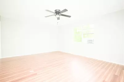 4909 Falls Street, Houston, TX 77026 - Photo 19