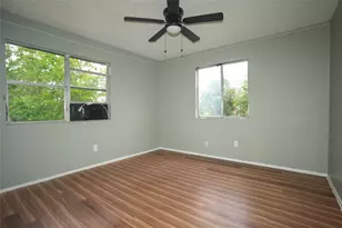 4909 Falls St, Houston, TX 77026 - Photo 27