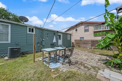 820 12th Avenue N, Texas City, TX 77590 - Photo 29