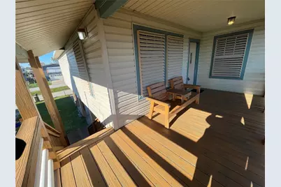 257 Barracuda, Bayou Vista, TX 77563 - Photo 3