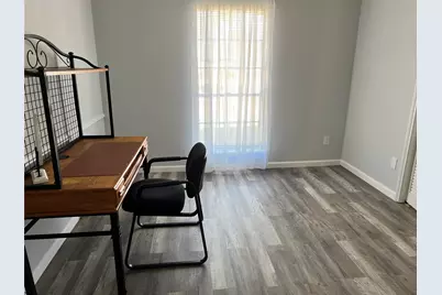 11727 Scottsdale Drive, Stafford, TX 77477 - Photo 9