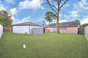 11727 Scottsdale Dr, Stafford, TX 77477 - Photo 3