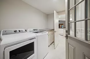 15406 Old Stone Trail, Houston, TX 77079 - Photo 33