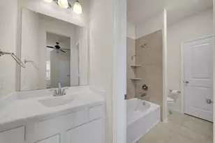 5002 Naples Grove Ln, Rosharon, TX 77583 - Photo 19