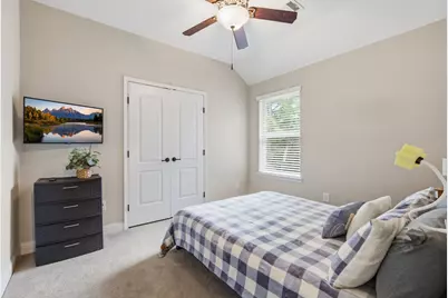 127 Lindenberry Circle, The Woodlands, TX 77389 - Photo 33