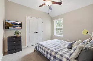 127 Lindenberry Cir, The Woodlands, TX 77389 - Photo 33