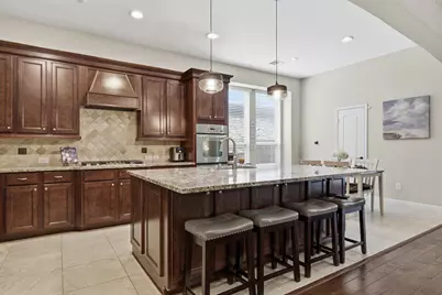 127 Lindenberry Circle, The Woodlands, TX 77389 - Photo 19