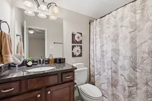 127 Lindenberry Cir, The Woodlands, TX 77389 - Photo 35