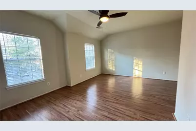 22 Timberstar Street, The Woodlands, TX 77382 - Photo 13