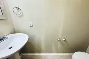 22 Timberstar St, The Woodlands, TX 77382 - Photo 9