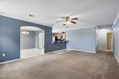 118 Tower Drive, Friendswood, TX 77546 - Photo 5