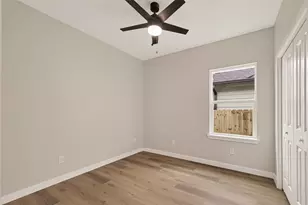 5408 Fairchild St St, Houston, TX 77028 - Photo 19