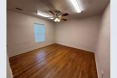 6946 Moss Rose Street, Houston, TX 77087 - Photo 17