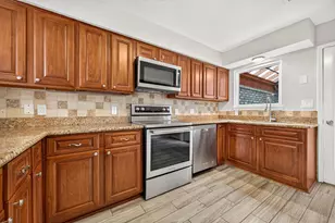 3079 Hazy Park Dr, Houston, TX 77082 - Photo 17