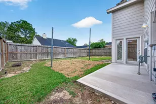 3079 Hazy Park Dr, Houston, TX 77082 - Photo 41