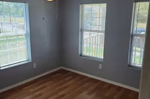 1120 Stowe St, Baytown, TX 77520 - Photo 5