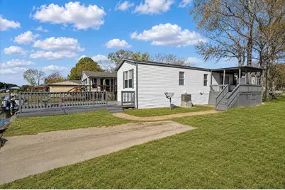 12701 Paradise View Court W, Willis, TX 77318 - Photo 11