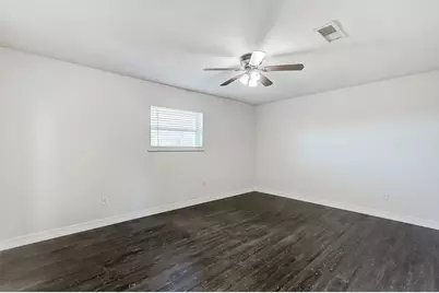 2826 Round Tower Lane, Port Neches, TX 77651 - Photo 13