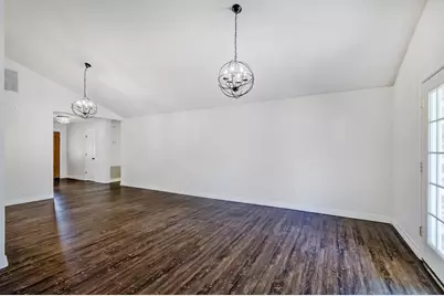 2826 Round Tower Lane, Port Neches, TX 77651 - Photo 5