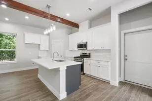 731 Magnolia Point Dr, Houston, TX 77336 - Photo 11