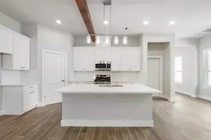 731 Magnolia Point Dr, Houston, TX 77336 - Photo 9