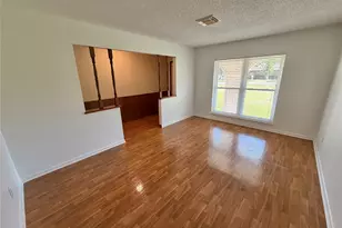 1302 Avenue H, Danbury, TX 77534 - Photo 5
