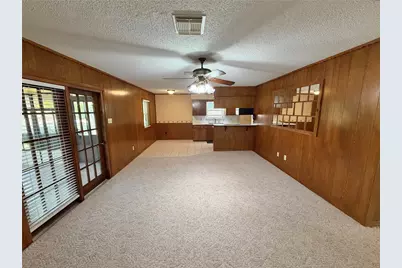 1302 Avenue H, Danbury, TX 77534 - Photo 7