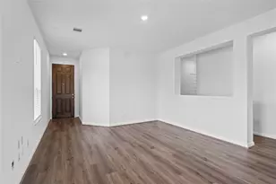 10395 Laurel Crst Trl, Willis, TX 77378 - Photo 5