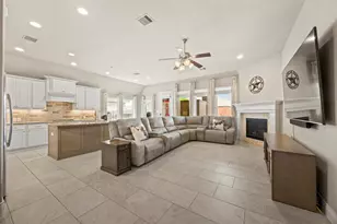 12911 Fernbank Forest Dr, Humble, TX 77346 - Photo 11