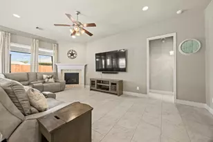 12911 Fernbank Forest Dr, Humble, TX 77346 - Photo 13
