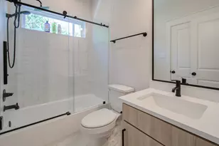 5309 Donovan Gdns Ln, Houston, TX 77091 - Photo 15