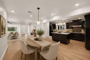 9111 Timberside Dr, Houston, TX 77025 - Photo 9