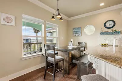 972 S Redfish, Crystal Beach, TX 77650 - Photo 15