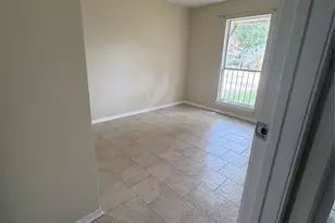 13310 Robinglen Dr, Houston, TX 77083 - Photo 25