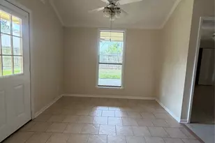 13310 Robinglen Dr, Houston, TX 77083 - Photo 33