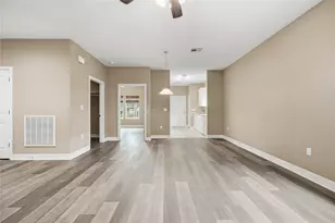 102 20th Ave N, Texas City, TX 77590 - Photo 7