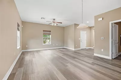 102 20th Avenue N, Texas City, TX 77590 - Photo 9