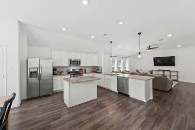 920 Bulwark Drive, Crosby, TX 77532 - Photo 11