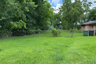 4429 Maggie St, Houston, TX 77051 - Photo 1