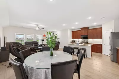 233 Bonita Beach Dr Drive, Katy, TX 77493 - Photo 7