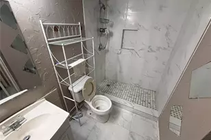 10501 South Dr, Houston, TX 77099 - Photo 7