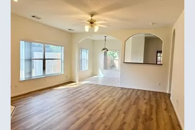 2538 S Park Avenue, Pearland, TX 77581 - Photo 11