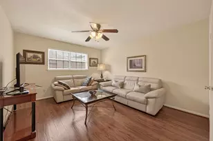 6 Charleston Street S, Sugar Land, TX 77478 - Photo 21