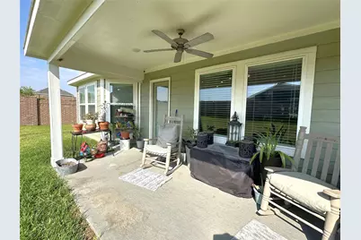 10004 Bigfoot Wallace Drive, Montgomery, TX 77316 - Photo 7