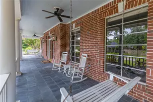 1506 Sheltering Oaks Ln, Kingwood, TX 77345 - Photo 5