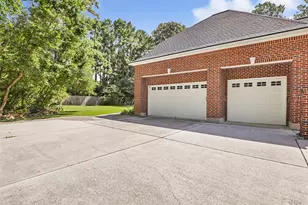1506 Sheltering Oaks Ln, Kingwood, TX 77345 - Photo 39